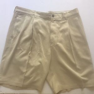 Mens Tommy Bahama Relax beige Shorts 35 Item#102